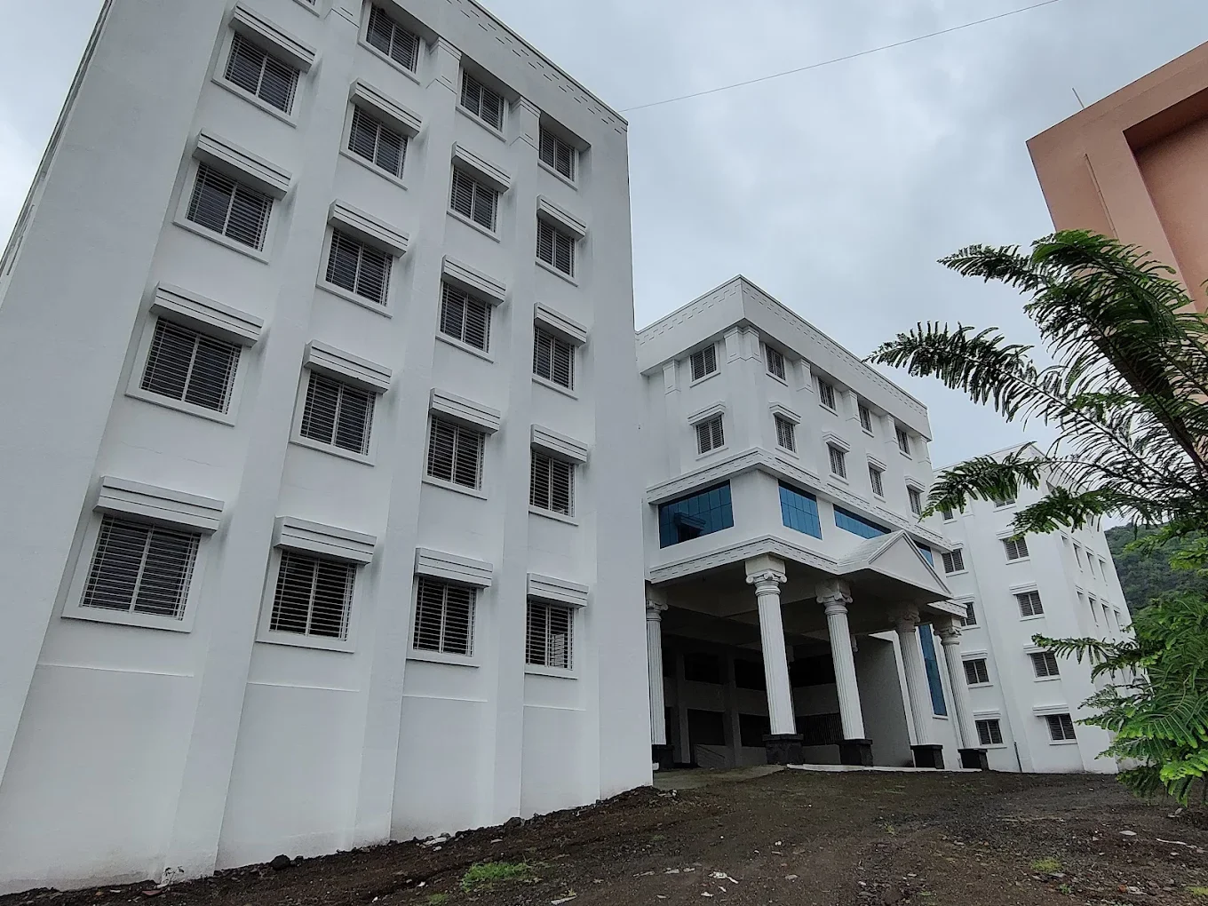 Dr Bhanudas Dhere College of Ayurved