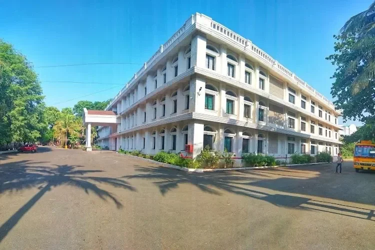 Chhatrapati Shahu Maharaj Shikshan Sanstha Dental College