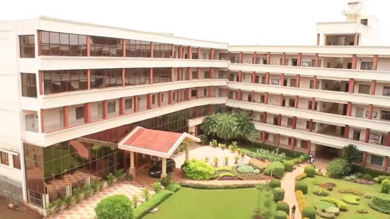 Datta Meghe Medical College
