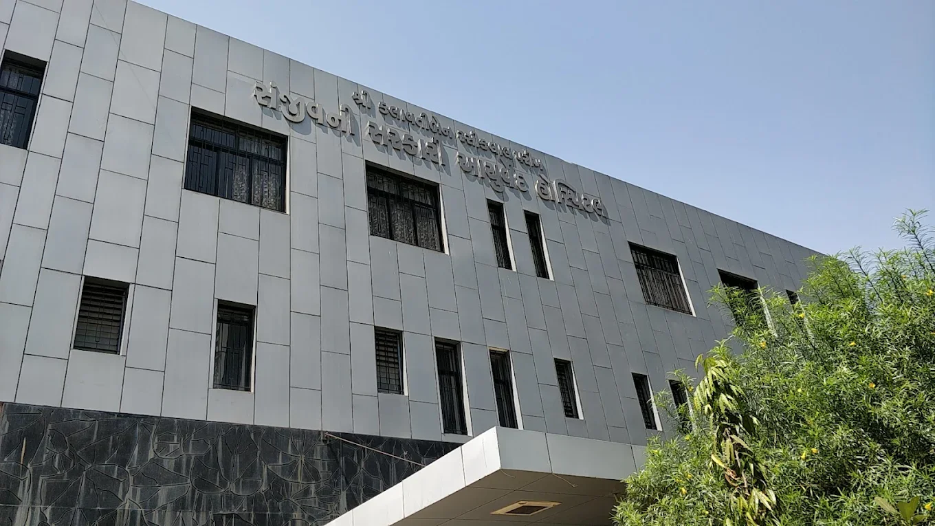 Shantabai Shivshankar Arali Ayurved College