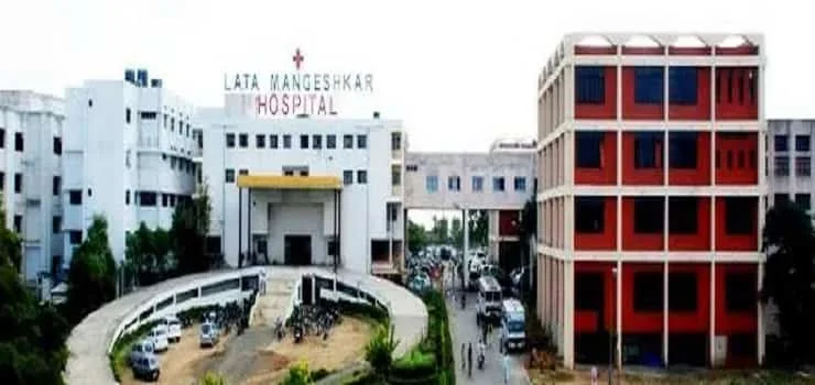 N. K. P. Salve Institute of Medical Sciences and Lata Mangeshkar Hospital